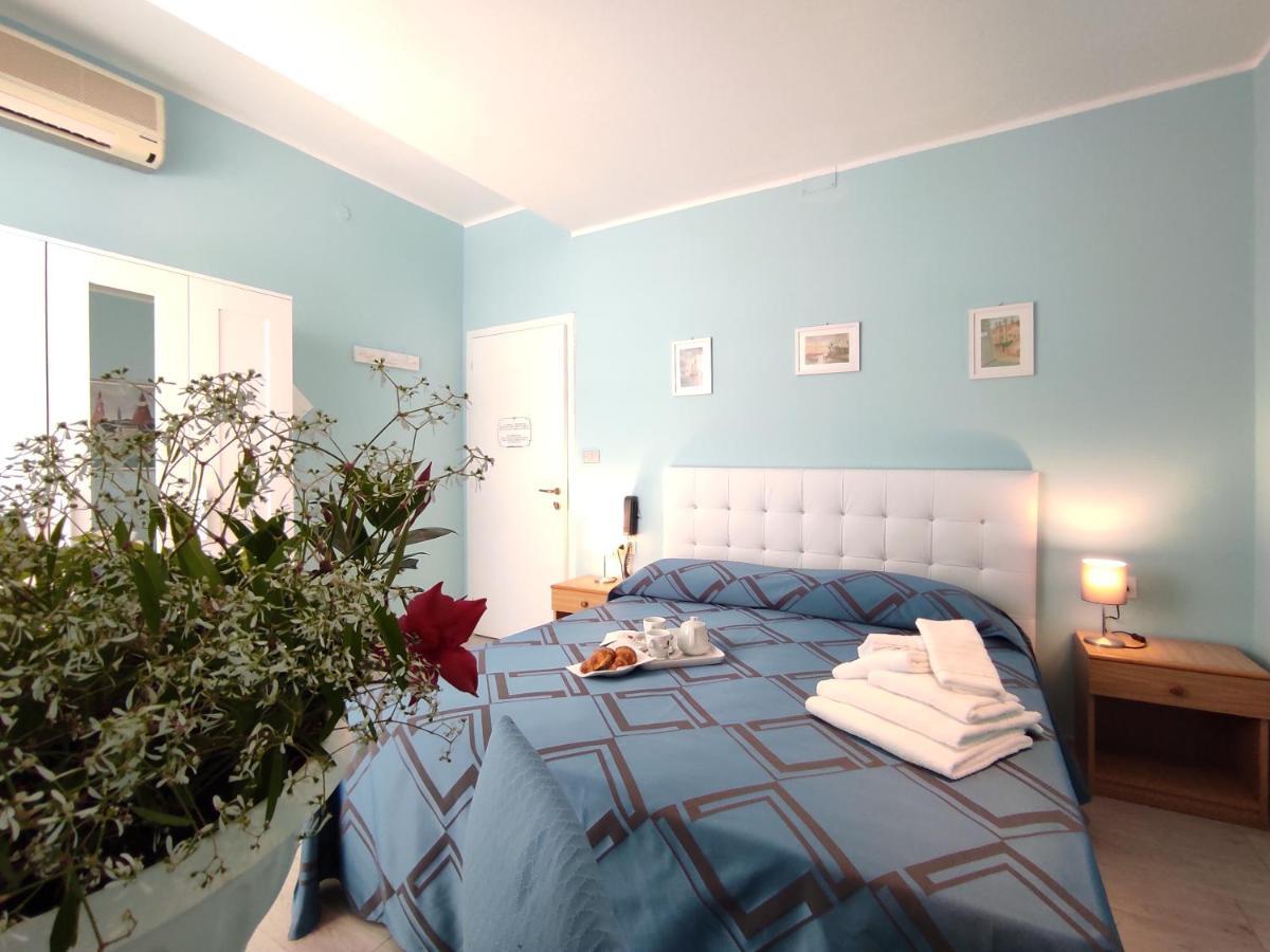 Villa Mirella-Nuova Gestione Grado Ngoại thất bức ảnh